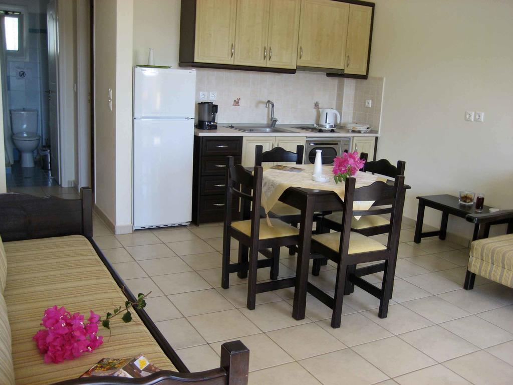 Fyri Ammos Residences Agia Pelagia  Cameră foto